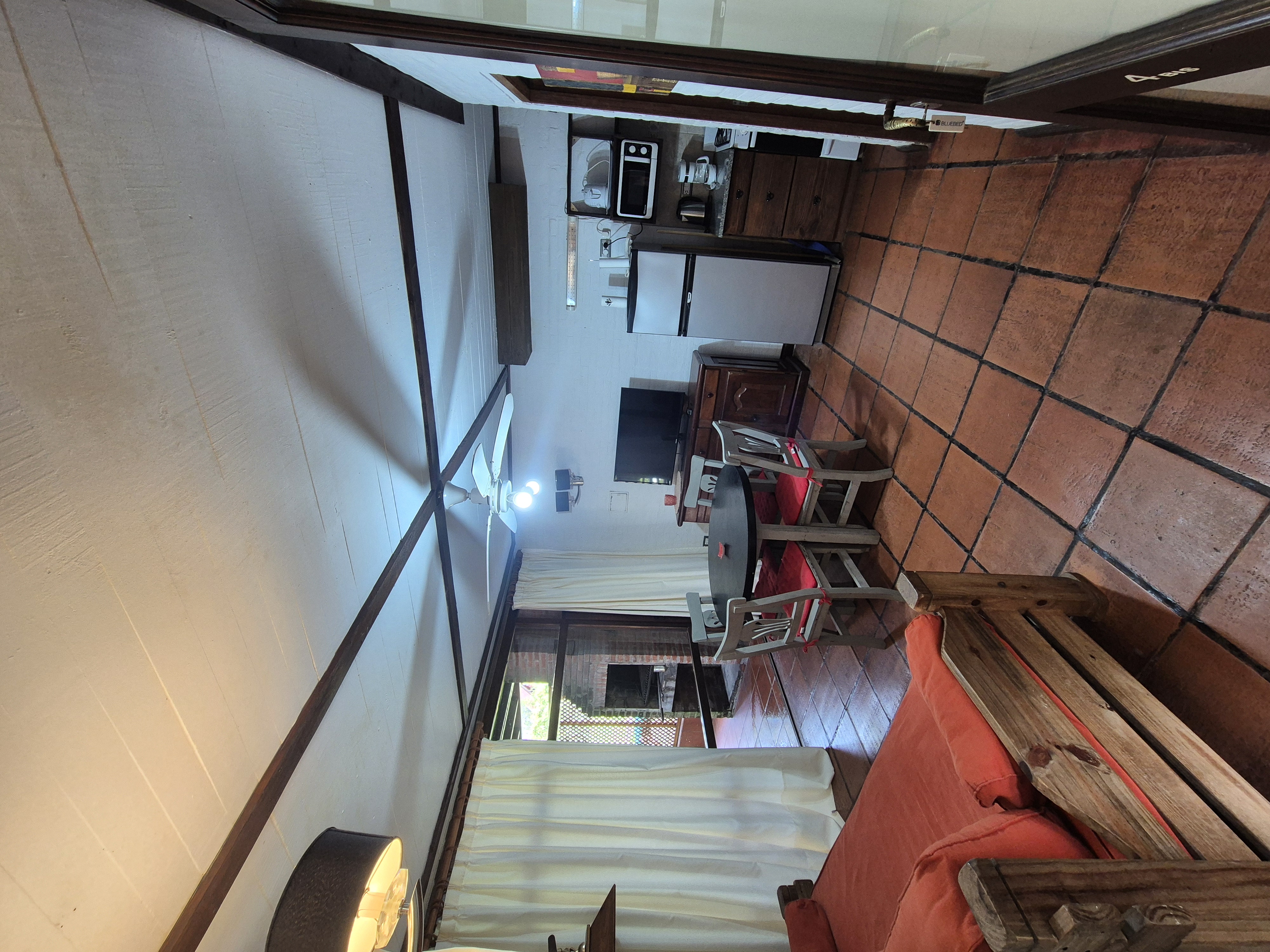 Old Country Depto 4 bis foto 3